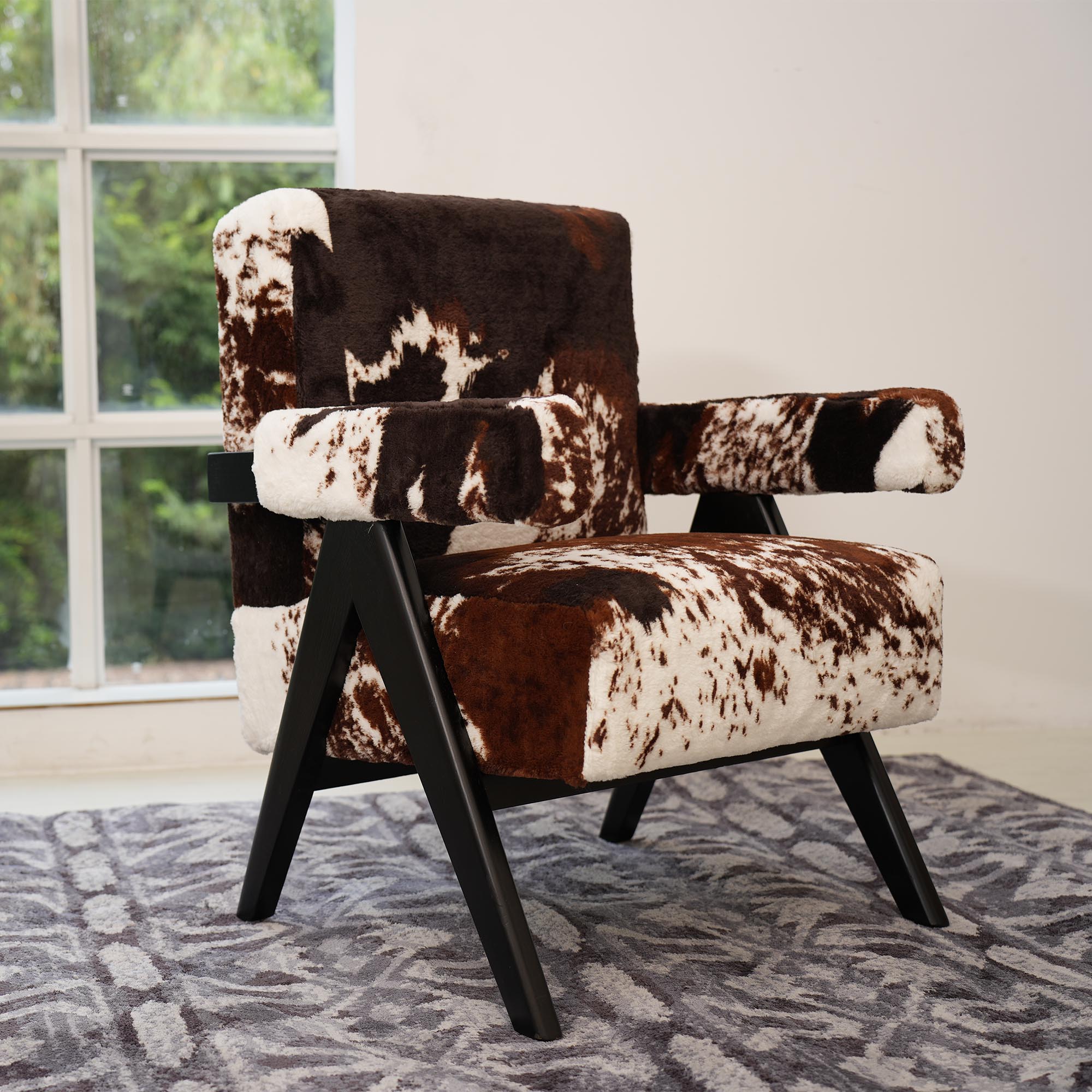 Cow Print Accent Chair  Tufted - Commercial Fabric Printing ulasan dan harga
